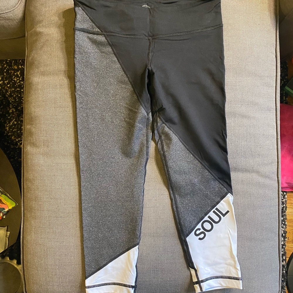 SOULCYCLE Spandex work out legging! Sz M